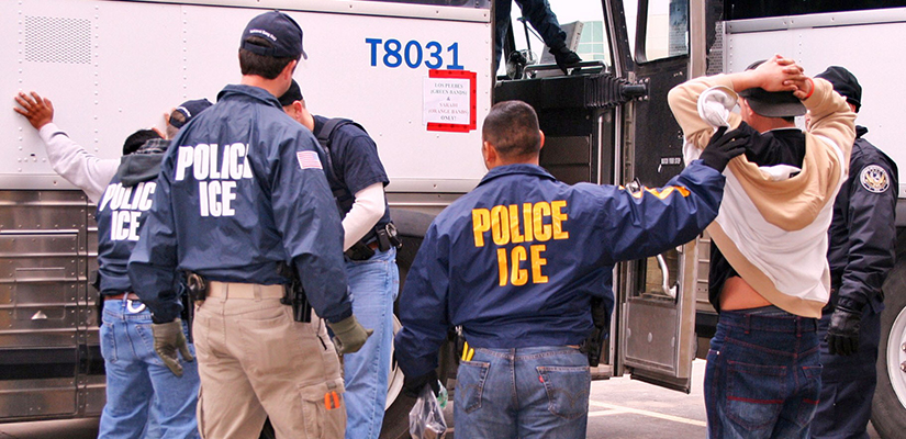 Group Seeks to Ban ICE from Making Arrests in Courthouses